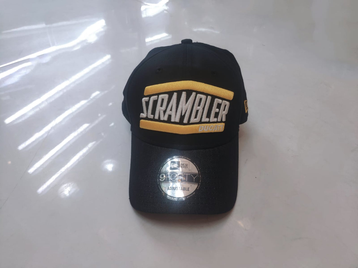 Boné New Era 9FORTY Team Scrambler Ducati