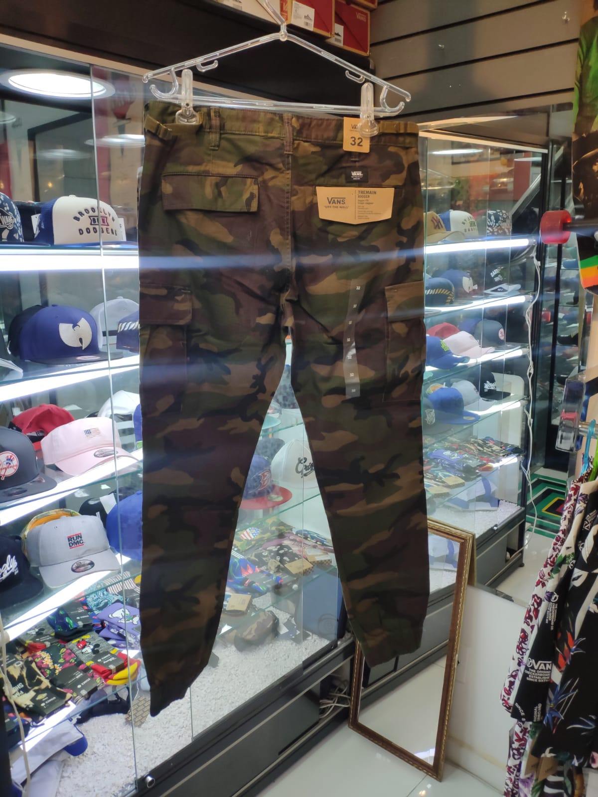 Calça Vans Cargo Tremain Jogger Fit Coupe Joggeur / Camuflado