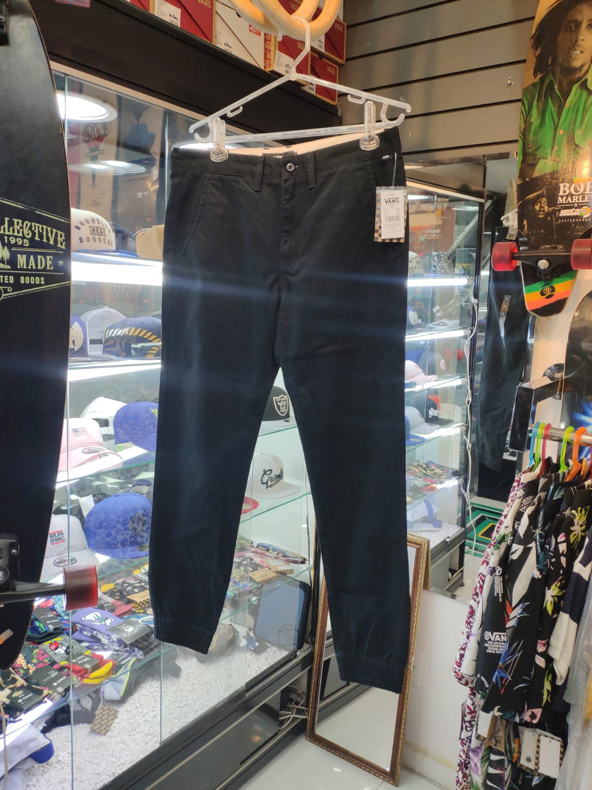 Calça Vans Authentic Jogger Fit Black