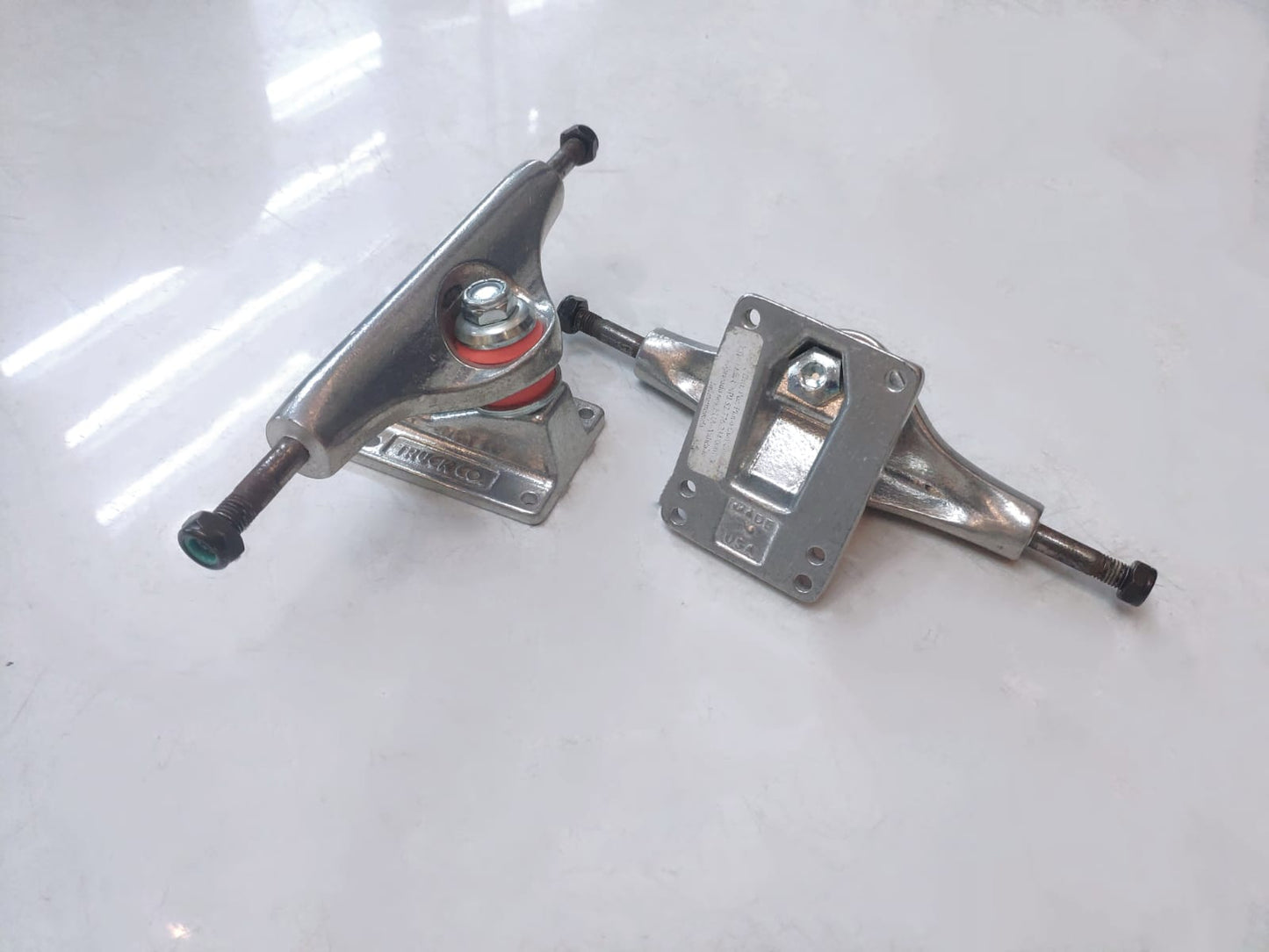 Trucks Gullwing USA 135 mm