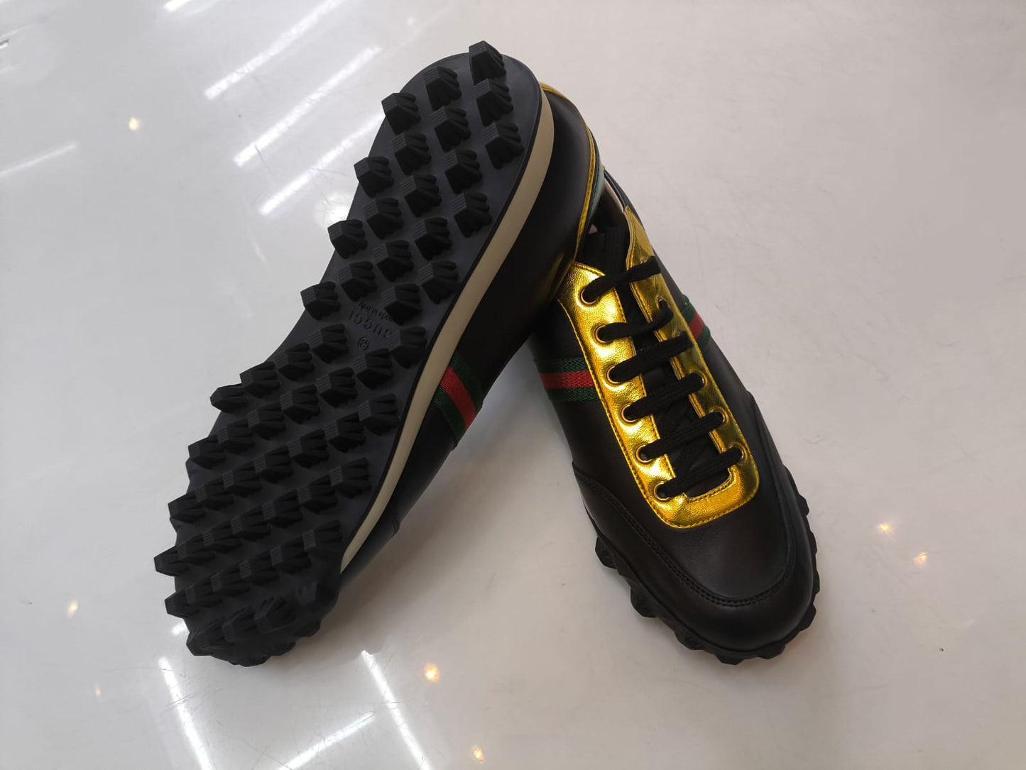 Tênis Gucci Leather Ace Football LowTop Sneakers 40 BR