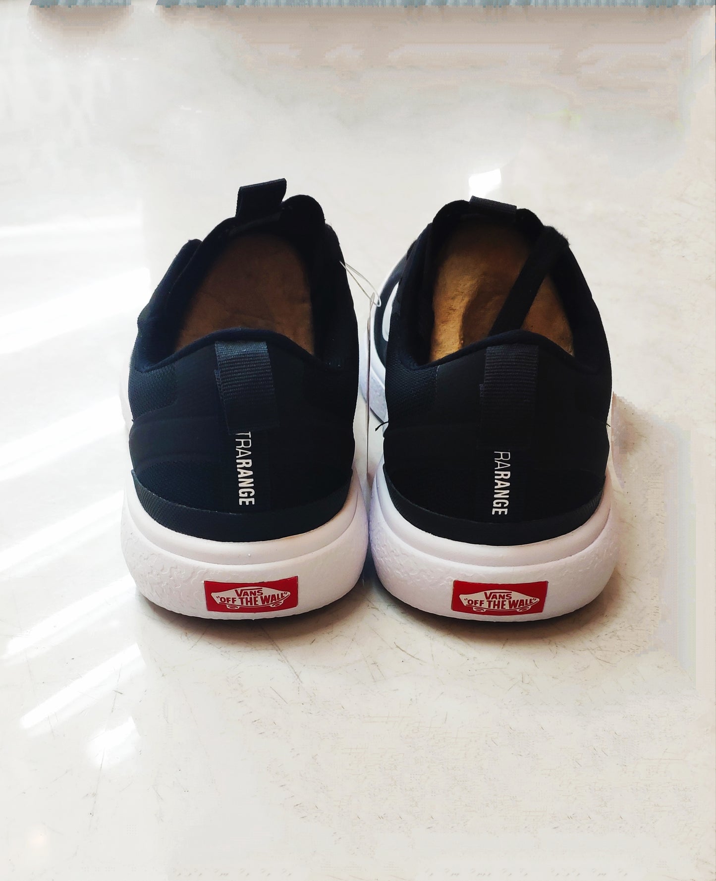 Tênis Vans Ultrarange EXO Black / Preto