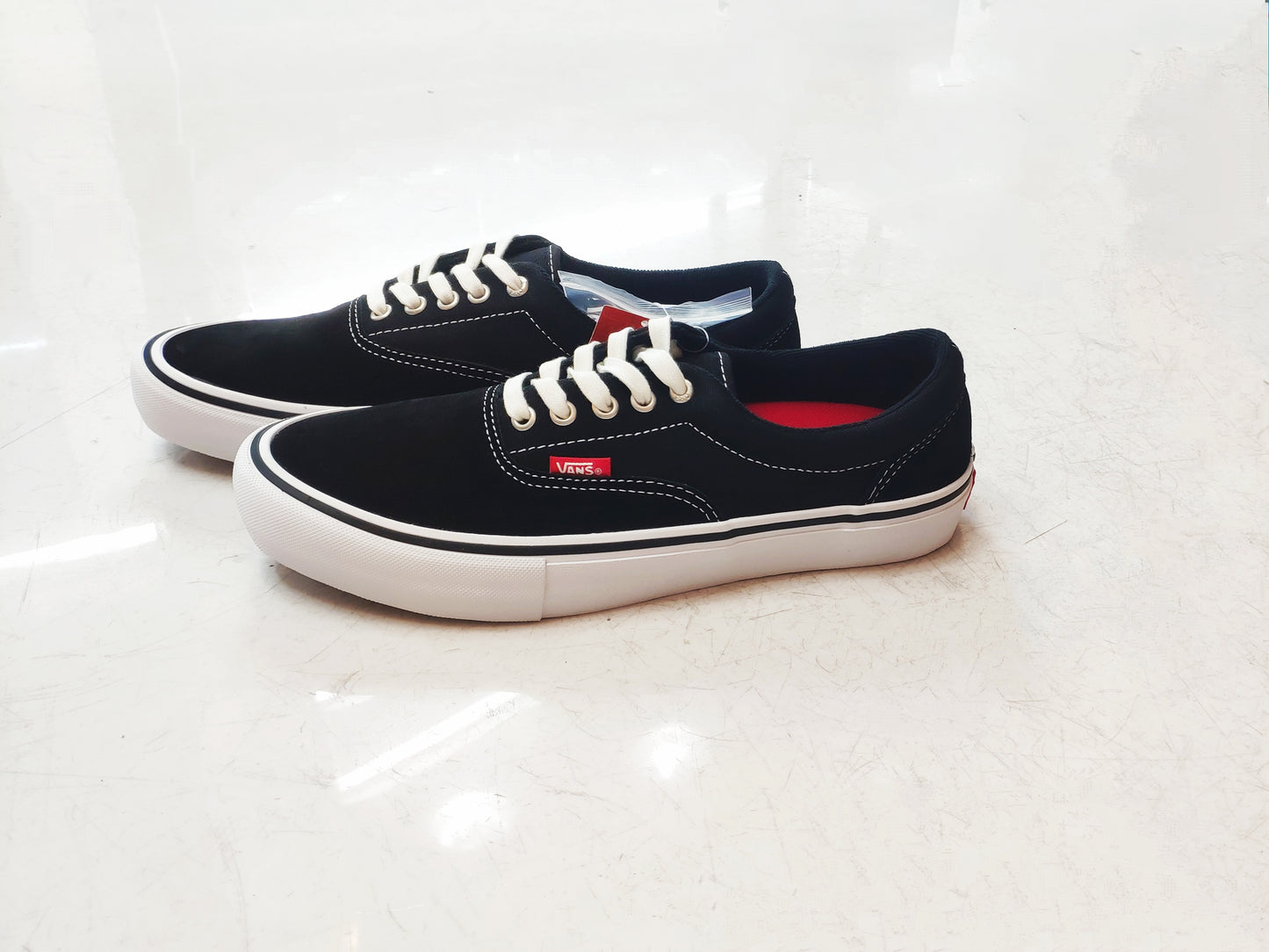 Tenis Vans Era Pro Preto 34 BR