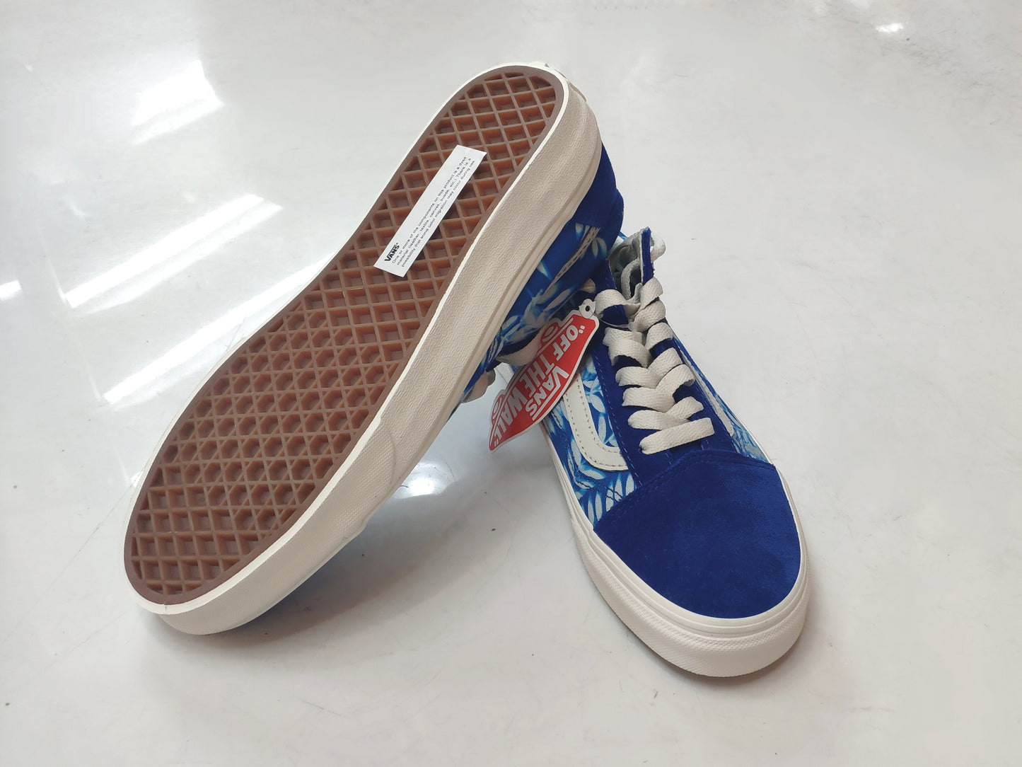Tênis Old Skool Floral Solar Blue/Azul/Floral/Couro 38 BR