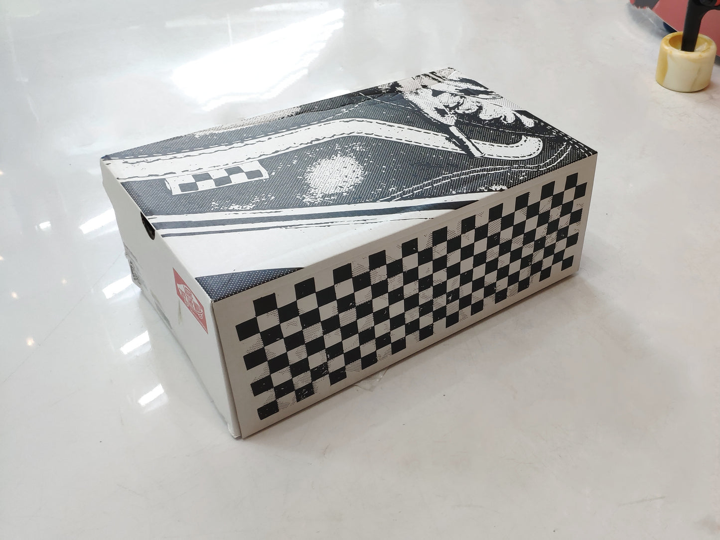 Tênis Vans Skate Authentic White / Branco 40 BR