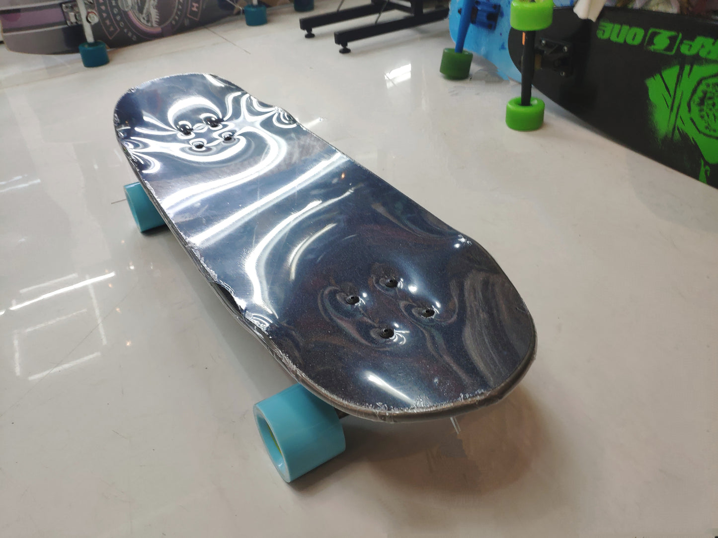 Skateboards Simulador de Surf Longbord Loaded // Carver Bolsa CX