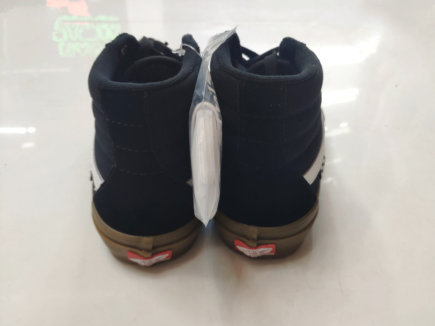 Tênis Vans Skate Sk8-Hi Black/Gum Pro Preto 38BR