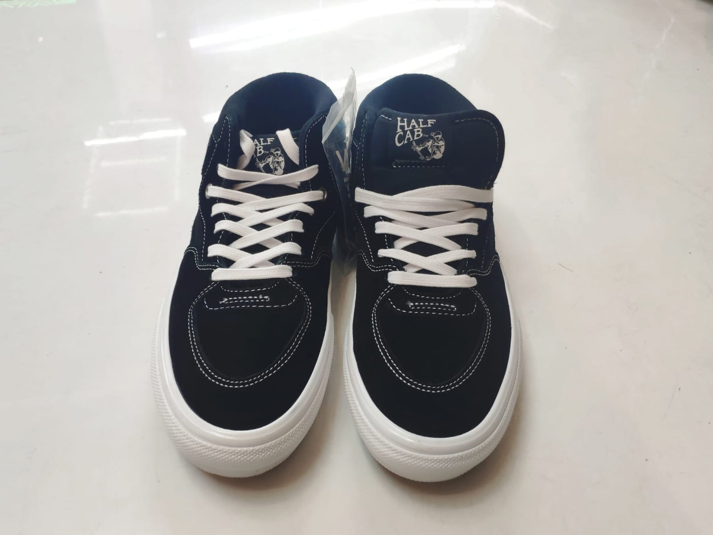 Tênis Vans Skate Half Cab Back White / Preto 42 BR