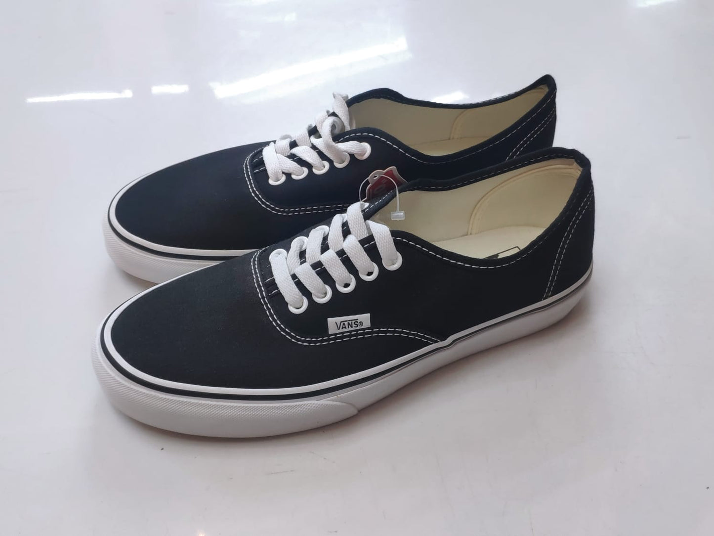 Tênis Vans Authentic Black/Preto