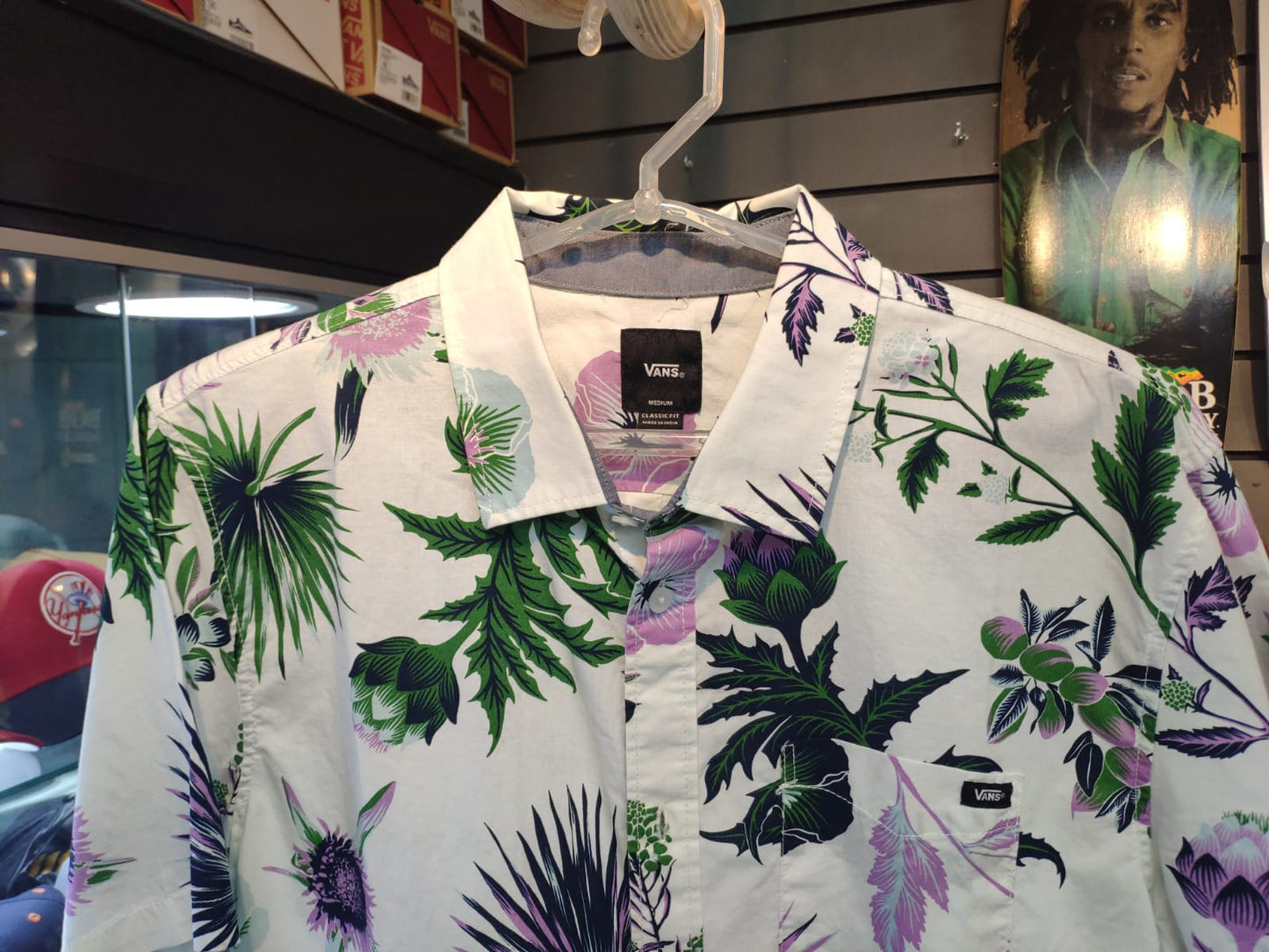 Camisa Vans Califas Branco Floral