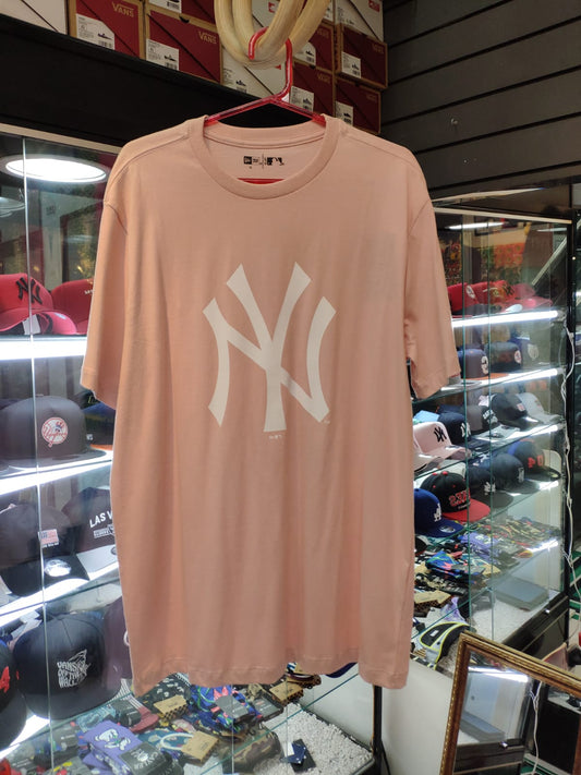 Camiseta New Era Basica ES Sen Logo / Rosa NY