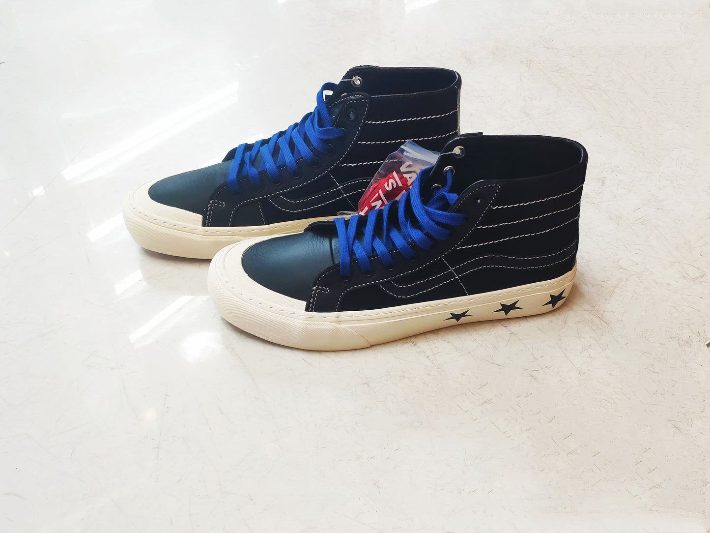 Tênis SK8-HI 138 Decon SF Vans x Wade Goodall