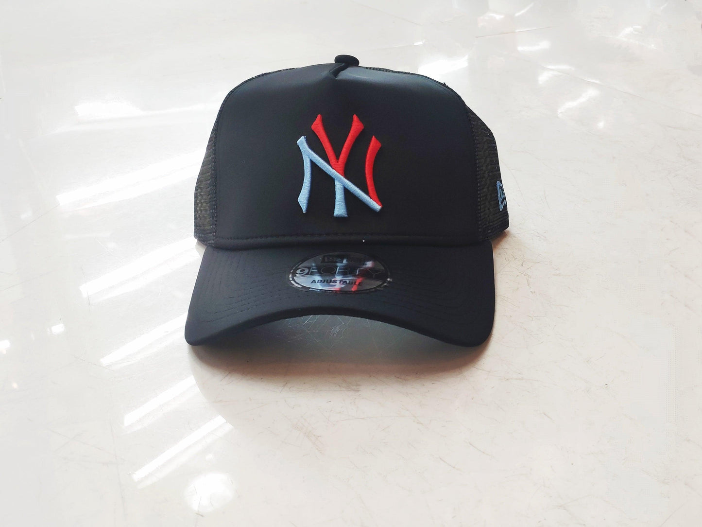 BONÉ 9FORTY A-FRAME TRUCKER SNAPBACK ABA CURVA NEW YORK YANKEES CORE FELT - OLDISCOOL