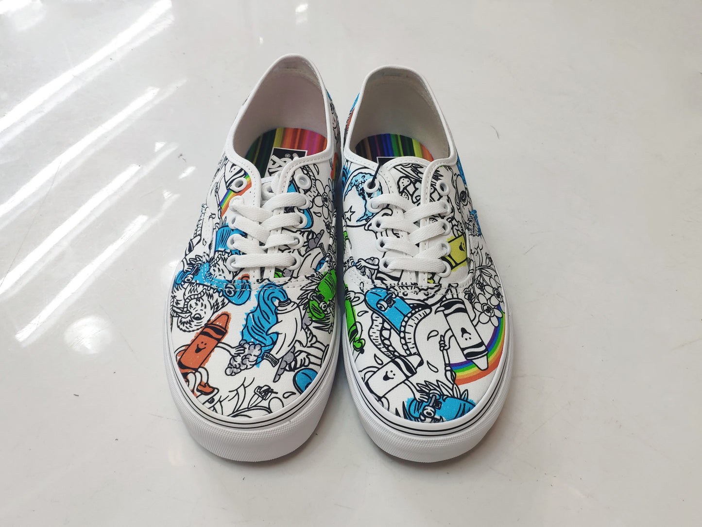 Tênis Vans Authentic Crayola Diy/ Sketch Your