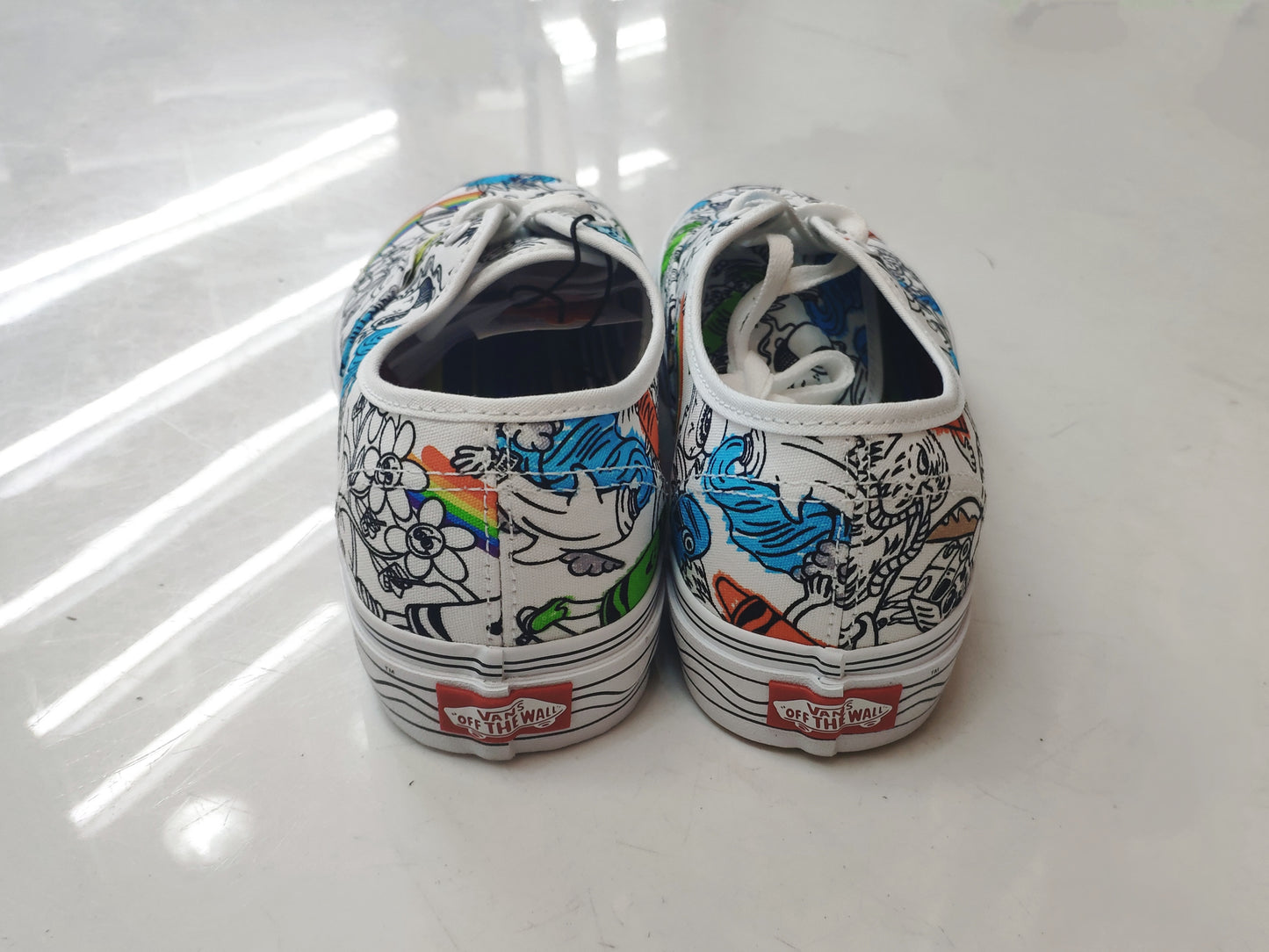 Tênis Vans Authentic Crayola Diy/ Sketch Your