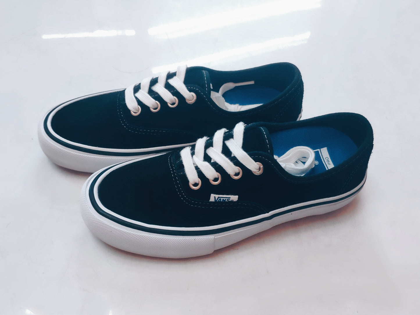 Tênis Vans Skate Authentic Pro Suede Black / Preto